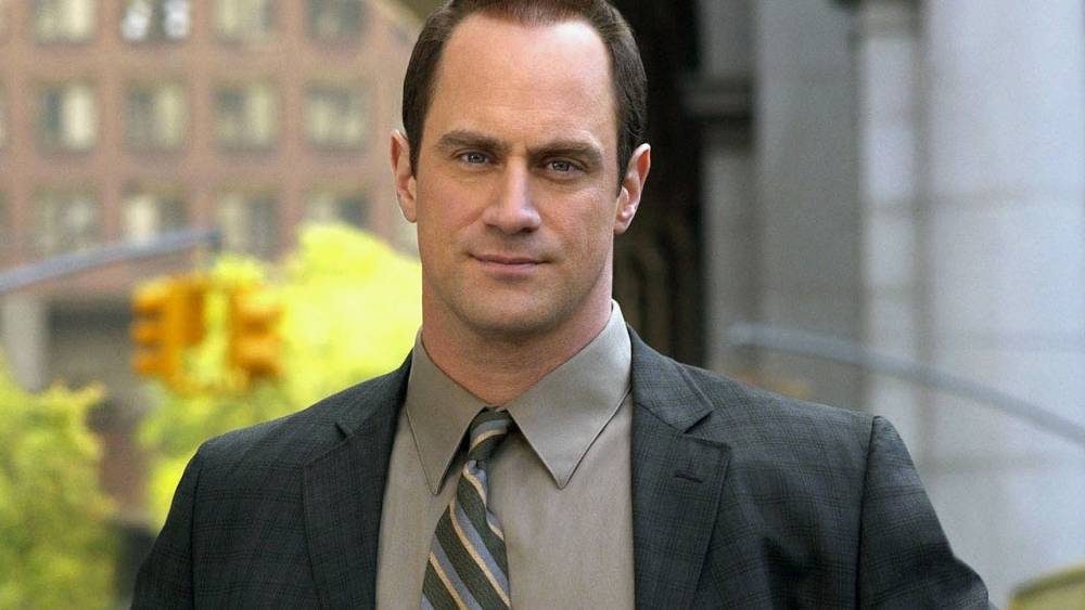 Christopher Meloni - Elliot Stabler - Dick Wolf - Christopher Meloni’s New Elliot Stabler TV Show: Everything We Know - glamour.com