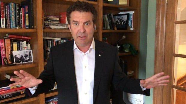 Rick Mercer Returns With An Epic Rant For Canadians About Self Isolating: ‘Stop Looking For Loopholes’ - etcanada.com