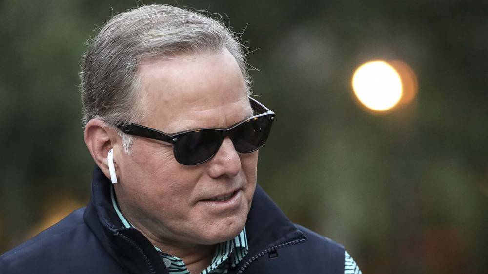 David Zaslav - Discovery Well-Positioned to Withstand TV Ad Downturn, Ratings Agency Says - hollywoodreporter.com - Usa