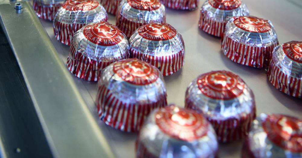 Union bosses praise Tunnock's for paying staff 90 per cent of wages with factory shut - dailyrecord.co.uk