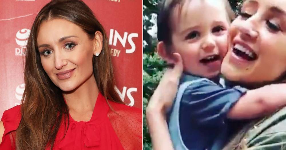 Catherine Tyldesley - Tom Pitfield - Catherine Tyldesley shares adorable video of herself singing with her five year old son Alfie - ok.co.uk
