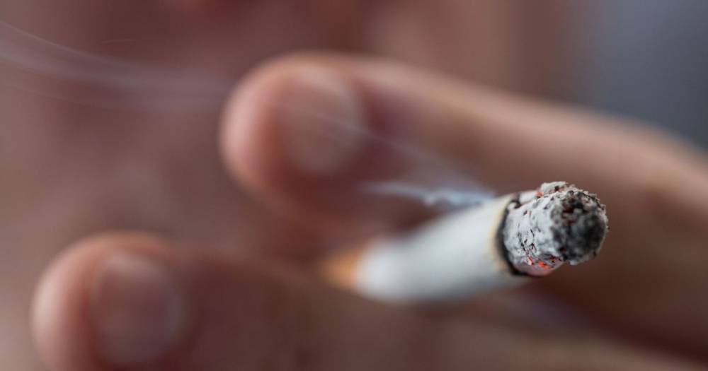 John Patterson - Smokers twice as likely to end up in intensive care or die from coronavirus - manchestereveningnews.co.uk - Britain - city Manchester