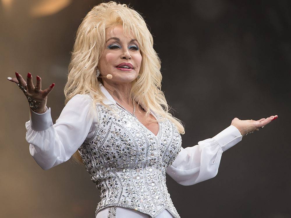 Dolly Parton: Coronavirus is a 'lesson' from God - torontosun.com