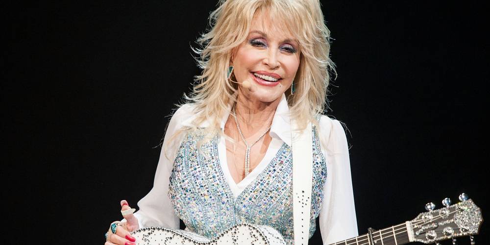 Dolly Parton - Naji Abumrad - Dolly Parton Announces $1 Million Donation for Cure Research Amid Pandemic - justjared.com