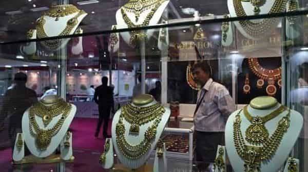 Gold prices jump to seven-year high - livemint.com
