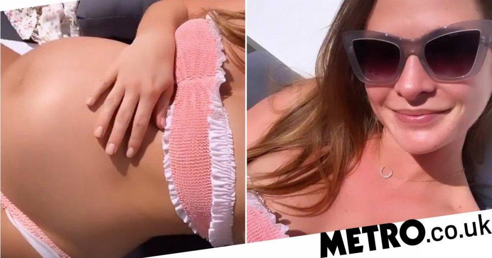 Millie Mackintosh - Millie Mackintosh suns her baby bump in her bikini as she shares concerns over giving birth during coronavirus pandemic - metro.co.uk - Britain - city Hugo, county Taylor - city Chelsea - county Taylor