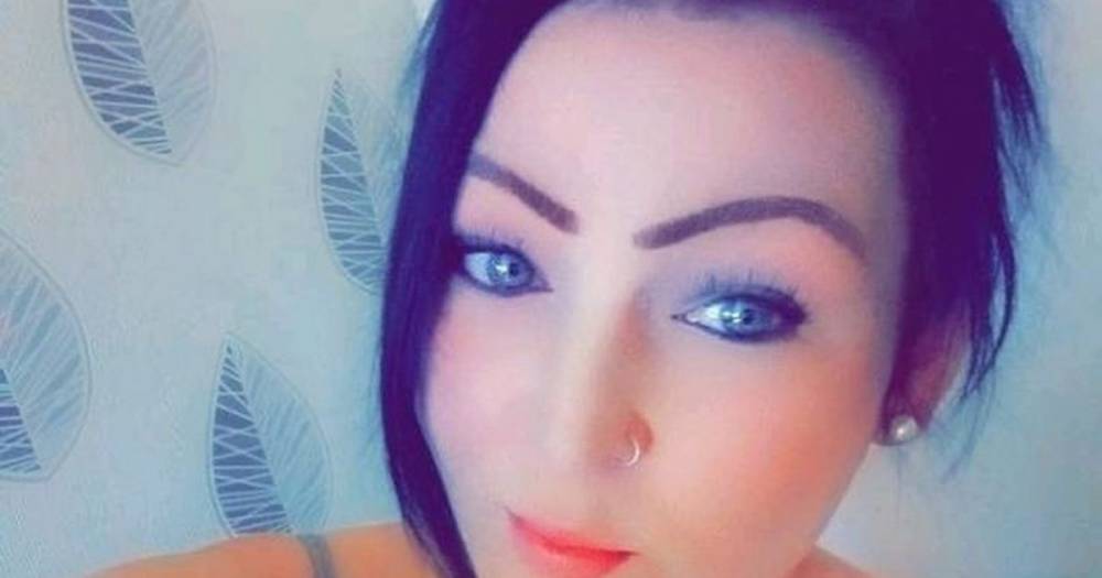 Grieving young daughter collapses and dies at funeral of mum who was victim to coronavirus - manchestereveningnews.co.uk