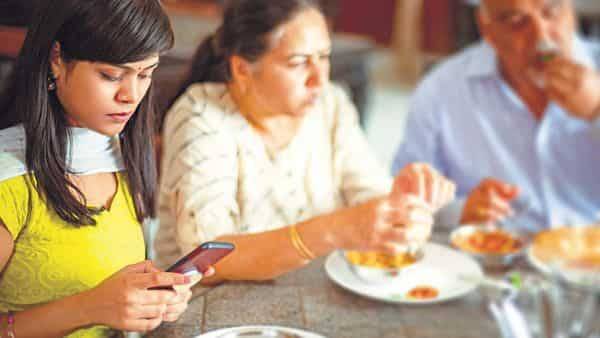 Leaving the family WhatsApp group is an act of love - livemint.com