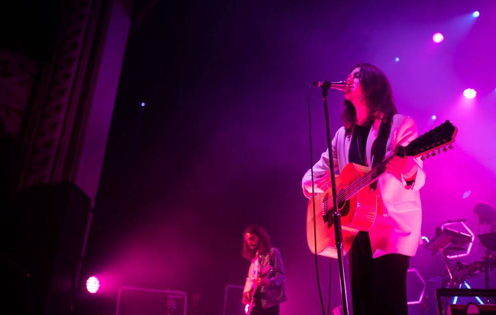 Blossoms share live version of ‘If You Think This Is Real Life’ and share details of new live album - nme.com