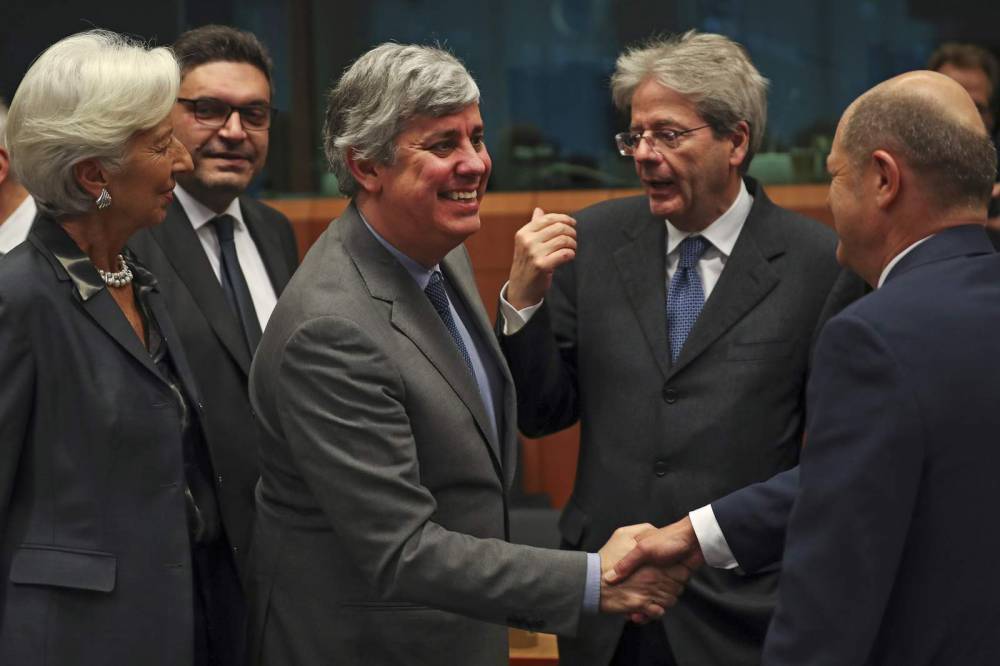 EU agrees on virus economy aid but split over way ahead - clickorlando.com - Italy - Spain - Eu - city Brussels