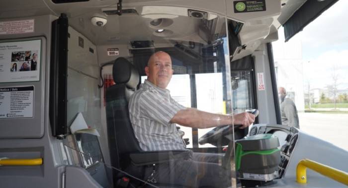 GO Transit introduces new protective shields around drivers amid coronavirus pandemic - globalnews.ca - city Crosstown
