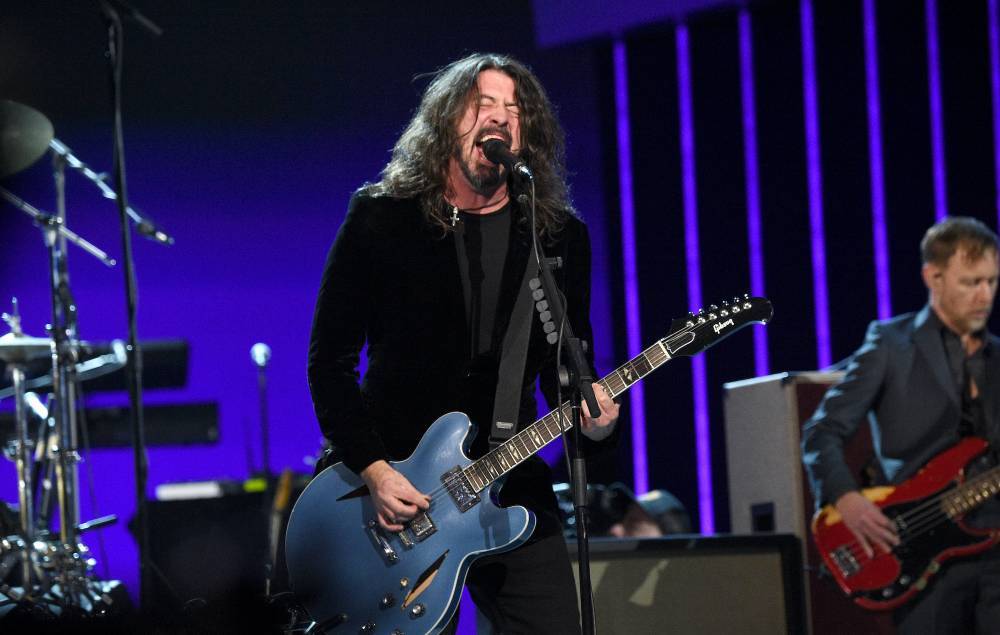 Dave Grohl - Foo Fighters - Dave Grohl shares eclectic pandemic playlist featuring LCD Soundsystem, Patsy Cline, Madness and more - nme.com