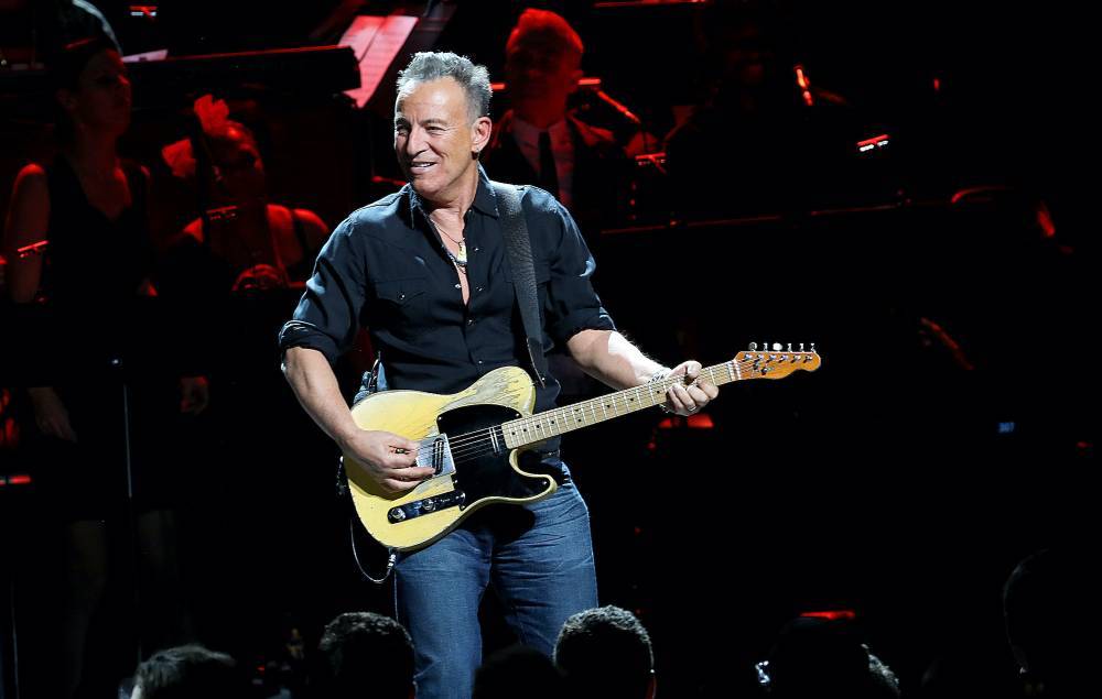 Coronavirus: New Jersey residents told to stay “one Springsteen” apart - nme.com - Usa - state New Jersey