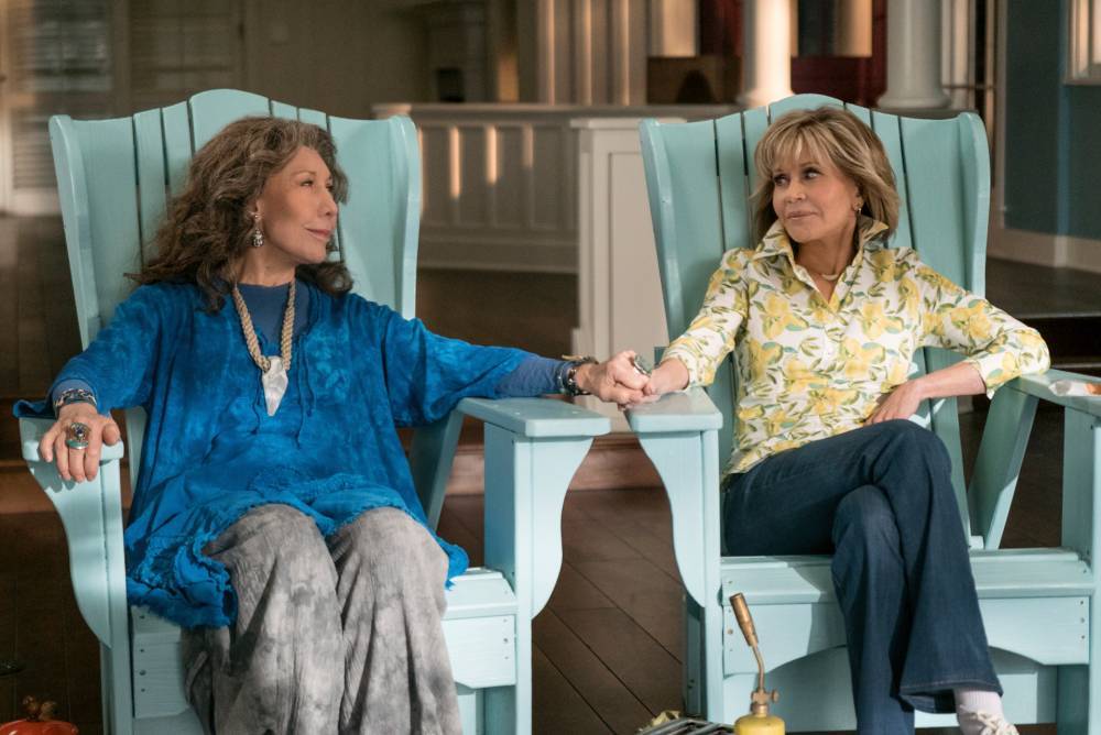 Jane Fonda - Lily Tomlin - Martin Sheen - Ethan Embry - 'Grace and Frankie' cast holds live table read of the show's final season premiere on YouTube - foxnews.com