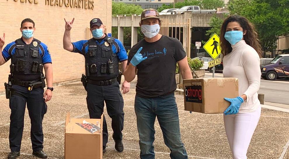 Matthew Macconaughey - Camila & Matthew McConaughey Donate 80,000 Protective Masks to Healthcare Workers - justjared.com - state Texas - state Louisiana - city Austin