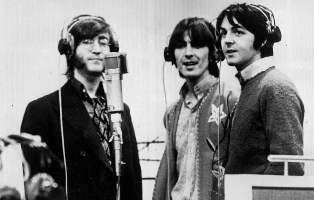 John Lennon - Paul Maccartney - Jason Watkins - Yoko Ono - The Beatles’ handwritten ‘Hey Jude’ lyrics sell for $910,000 at auction - nme.com - New York