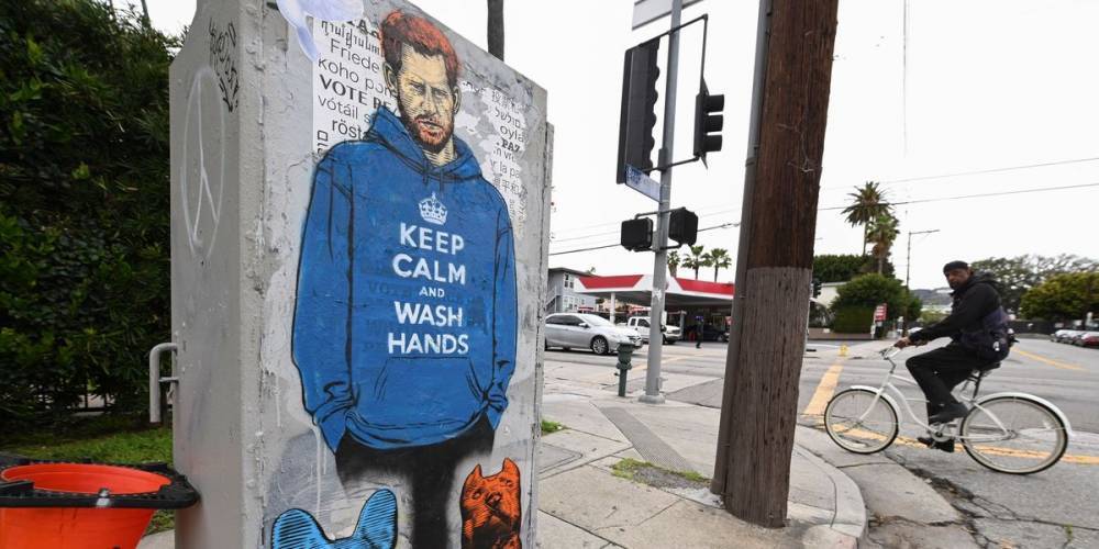 Carry On - Someone Created a Street Art Portrait of Prince Harry In LA - marieclaire.com - Britain