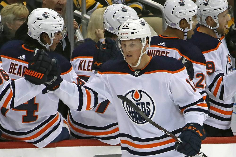 Edmonton Oilers - Colby Cave - Edmonton Oilers' Colby Cave dies at 25 after brain bleed - clickorlando.com