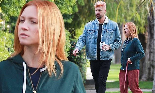 Newlyweds Brittany Snow and Tyler Stanaland take a walk as LA lockdown is prolonged - dailymail.co.uk - state California - Los Angeles, state California