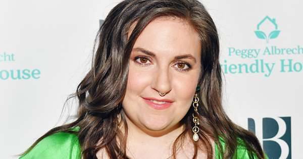 Lena Dunham Celebrates Being '2 Years Clean and Sober' - msn.com