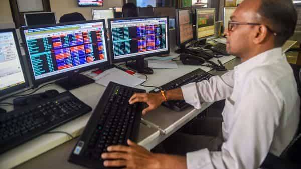 Narendra Modi - Share market could be volatile in holiday-shortened week ahead: Experts - livemint.com - city New Delhi