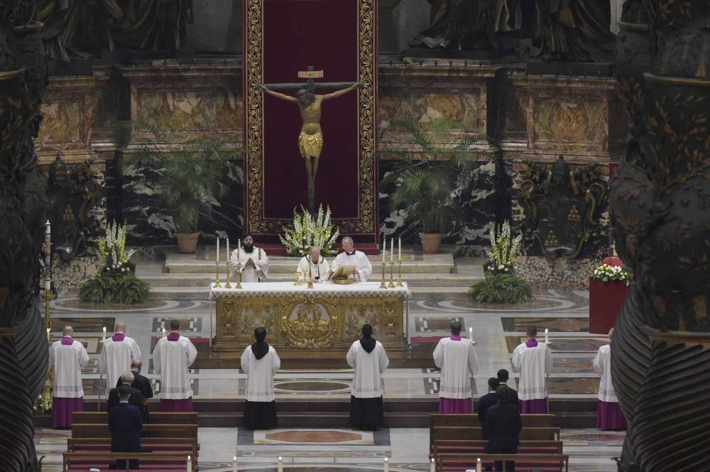 Easter Sunday - Pope celebrates joy of Easter amid sorrow of virus, alone - clickorlando.com - Vatican - county Christian - county Pope
