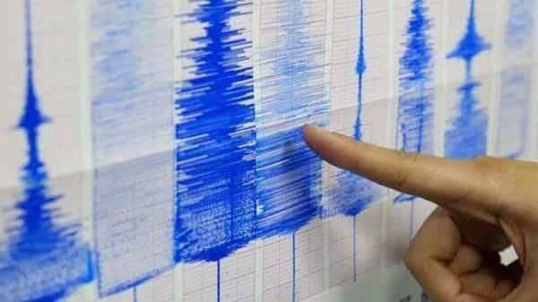 Arvind Kejriwal - Earthquake tremors felt in Delhi-NCR - livemint.com - city Delhi