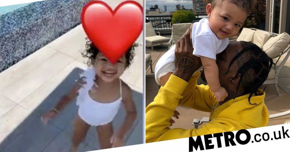 Kylie Jenner - Travis Scott - Kris Jenner - Travis Scott enjoys a splash with daughter Stormi as he spends Easter weekend with Kylie Jenner - metro.co.uk - city Palm Springs
