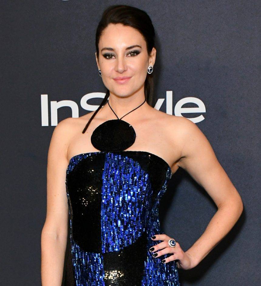 Shailene Woodley - Shailene Woodley Reveals Major Health Scare In Her Past: ‘Am I Going To Survive What I’m Going Through?’ - perezhilton.com - New York