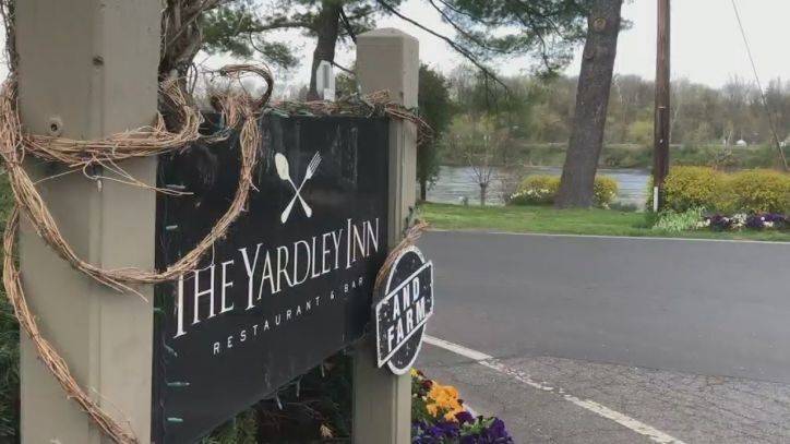 Brad Sattin - Loyal customers flood Yardley restaurant with orders amid COVID-19 pandemic - fox29.com - state Pennsylvania