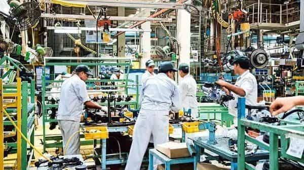 Narendra Modi - Govt plans to resume some manufacturing amid lockdown: Report - livemint.com - India