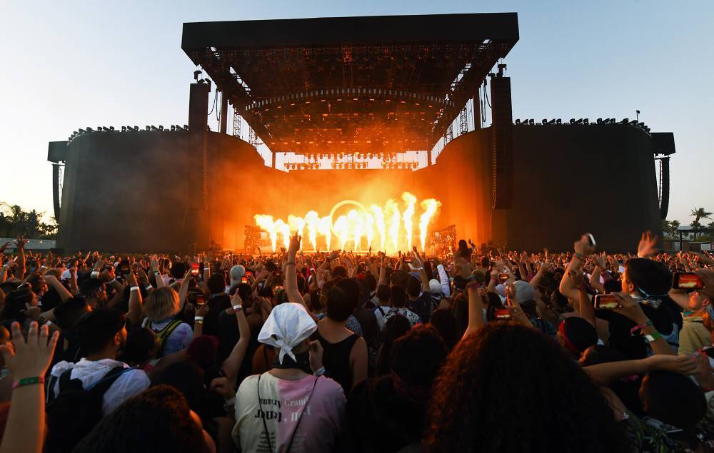Coronavirus: Healthcare expert predicts concerts and festivals will not return until autumn 2021 - nme.com - New York - Usa