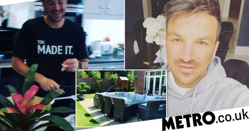 Katie Price - Peter Andre - Emily Macdonagh - Inside Peter Andre’s Surrey home where he’s self-isolating with wife Emily MacDonagh and the kids - metro.co.uk