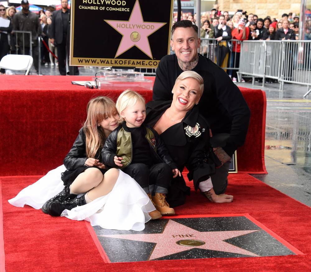 Carey Hart - Carey Hart Talks About The ‘Intense’ Battle Pink And Their Son Jameson Had With COVID-19 - etcanada.com