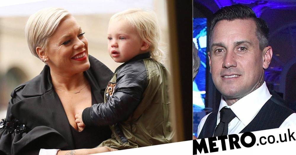 Carey Hart - Pink’s husband Carey Hart reveals her battle with coronavirus was ‘intense’ and she had ‘a hard time breathing’ - metro.co.uk