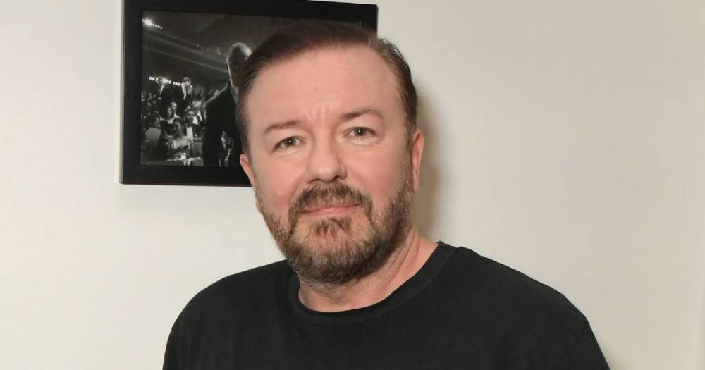 Ricky Gervais - Ricky Gervais slams celebs in 'mansions' moaning as NHS coronavirus heroes die - dailystar.co.uk