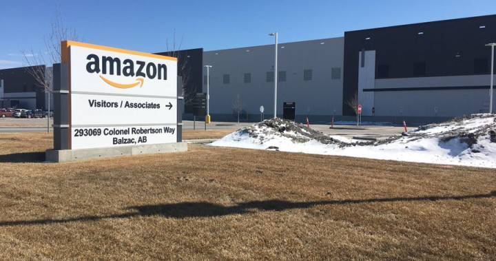 Employee at Balzac, Alberta Amazon warehouse tests positive for COVID-19 - globalnews.ca