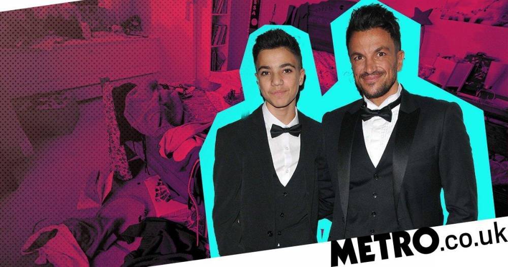 Peter Andre - Peter Andre praises Junior for his bathroom cleaning skills… until he sees his messy bedroom - metro.co.uk
