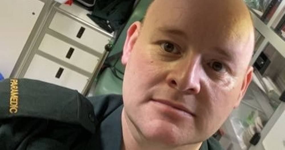 Heartbroken NHS paramedic boss ‘torn apart’ after he couldn’t save dad from coronavirus - dailystar.co.uk