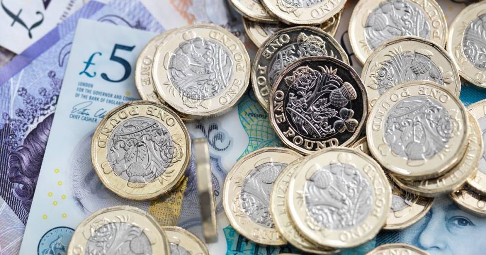 Forecaster's predict UK economy could plunge by 35 per cent - with employment hitting 3.4 million - manchestereveningnews.co.uk - Britain