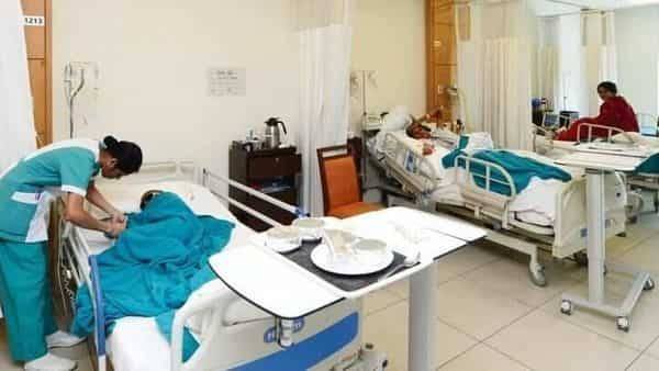 Private hospitals stare at losses amid covid outbreak - livemint.com - India