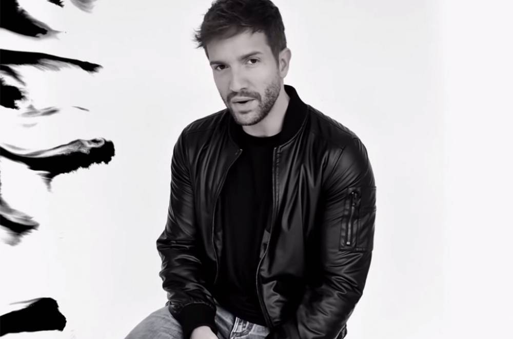 Pablo Alborán On 'Cuando Estés Aquí' Video: 'I Want People to Reflect on What's Happening' - billboard.com - Spain
