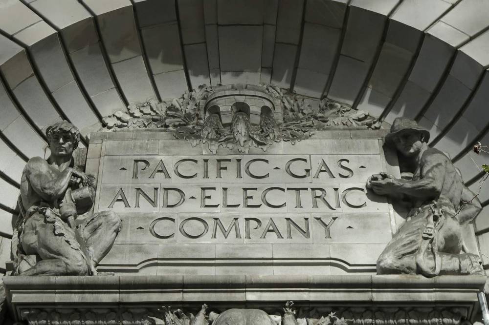 Judge OKs PG&E plan to pay $19M in fees from victims fund - clickorlando.com - state California