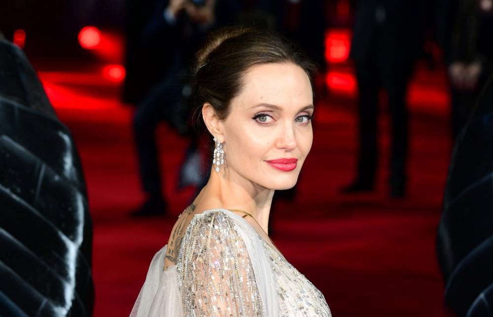 Angelina Jolie - Angelina Jolie Stresses The Importance Of Staying In Touch With Others While Social Distancing - etcanada.com - state California