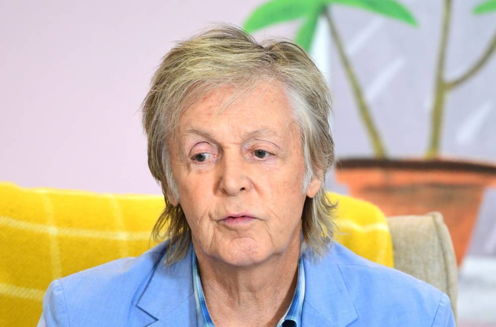 Paul Maccartney - Paul McCartney Offers Words Of Hope During Interview With Howard Stern: ‘We’re All Going Through This Together’ - etcanada.com - New York - China
