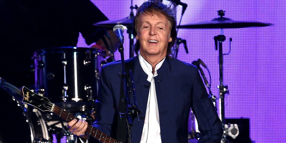 Paul McCartney Answers Whether The Beatles or The Rolling Stones Are Better - Listen! - justjared.com - China - Britain