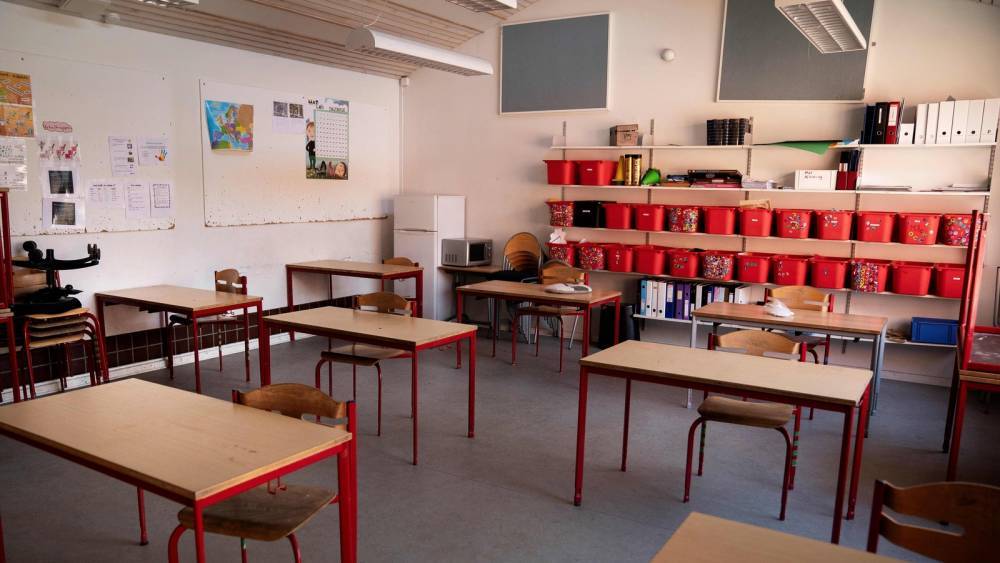 Danish schools begin reopening after month-long closure - rte.ie - Denmark - city Copenhagen