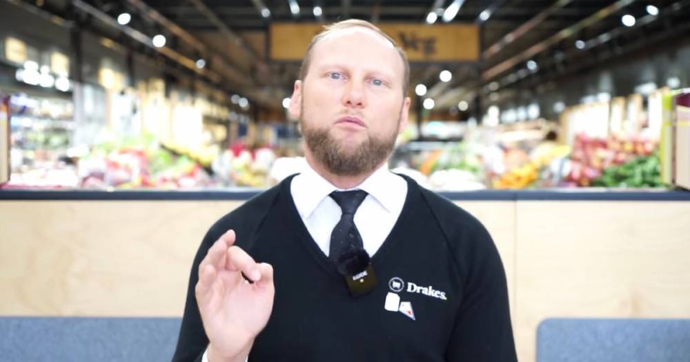 Supermarket boss gives coronavirus 'hoarder' the finger for trying to return toilet roll - mirror.co.uk - Australia