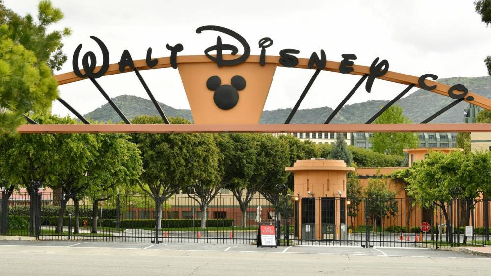 Bearish Disney Analyst Warns Investors Over Long-Term COVID-19 Impact - hollywoodreporter.com