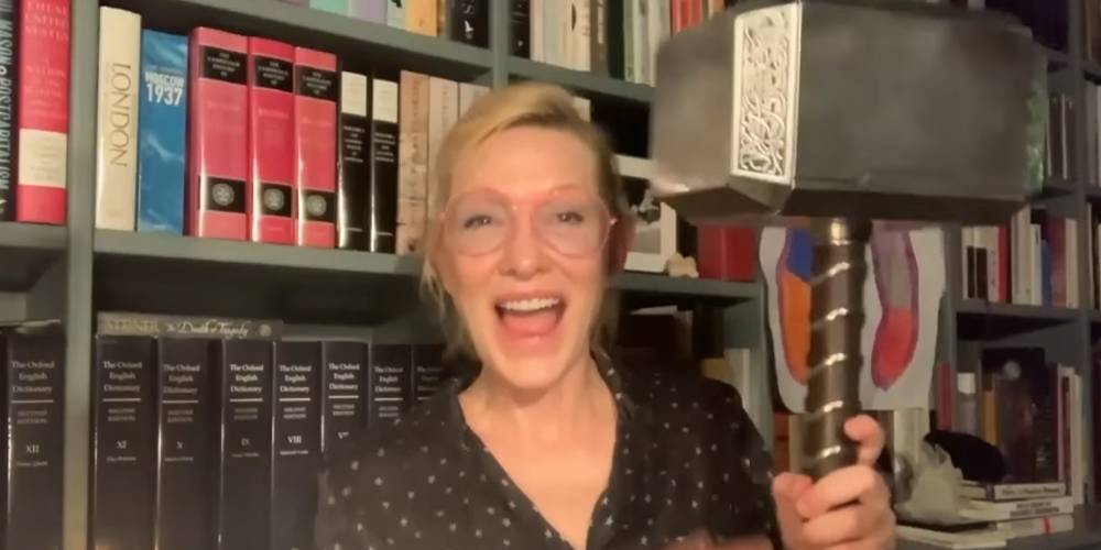 Cate Blanchett - Cate Blanchett Reveals She Has Thor's Hammer! - justjared.com - Australia